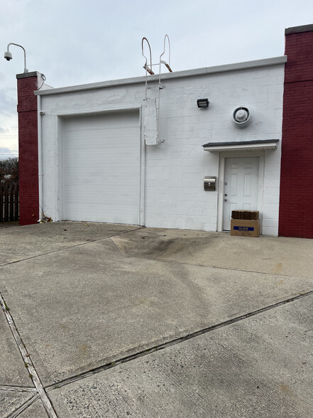 Primary Photo Of 209 Center St, Lakehurst Warehouse For Lease