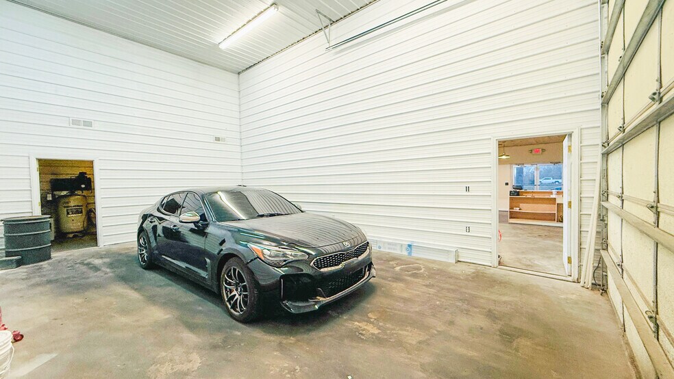 More Photos Of 2424 New Columbia Rd, Campbellsville Carwash For Sale