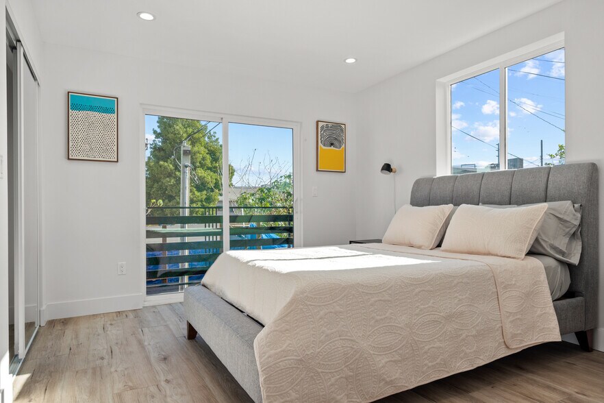 More Photos Of 310 S Breed St, Los Angeles Multifamily For Sale