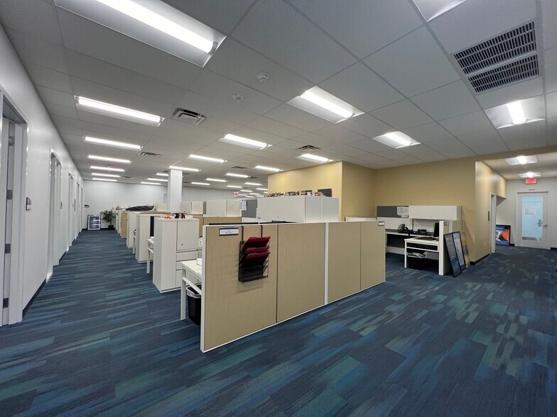 More Photos Of 5701 Village Blvd, West Palm Beach Flex For Sale