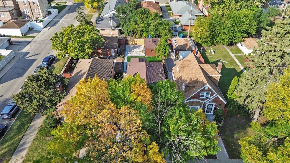 More Photos Of 14721 Kilbourne Ave, Midlothian Schools For Sale