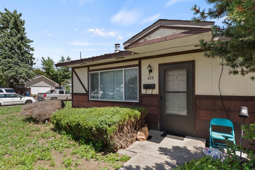More Photos Of 824-828 E North Ave, Spokane Apartments For Sale