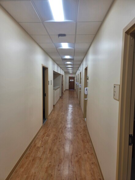 More Photos Of 2054 Sycamore Ave, Buena Vista Storefront For Lease