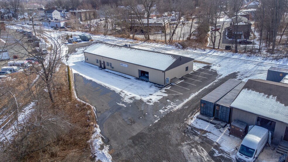 More Photos Of 42 Neal Ct, Plainville Warehouse For Sale