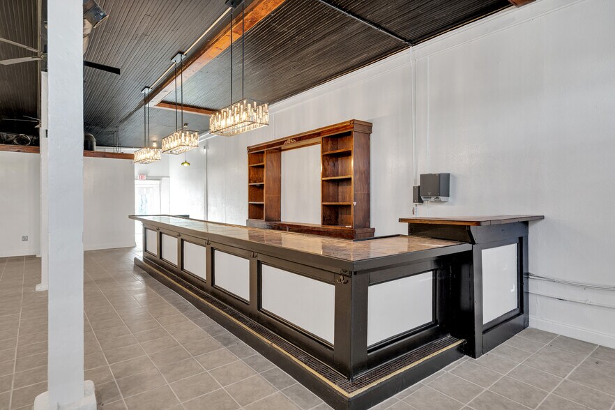 More Photos Of 2517 Bayou Rd, New Orleans General Retail For Lease