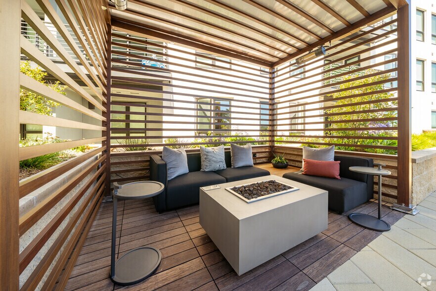 More Photos Of 988 El Camino Real, South San Francisco Apartments For Lease