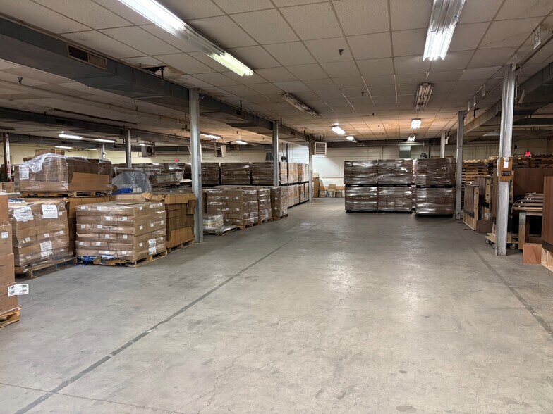 More Photos Of 950 Jennings St, Bethlehem Manufacturing For Lease
