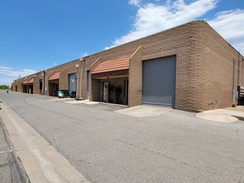 More Photos Of 4148 Industry Dr, Sierra Vista Warehouse For Lease