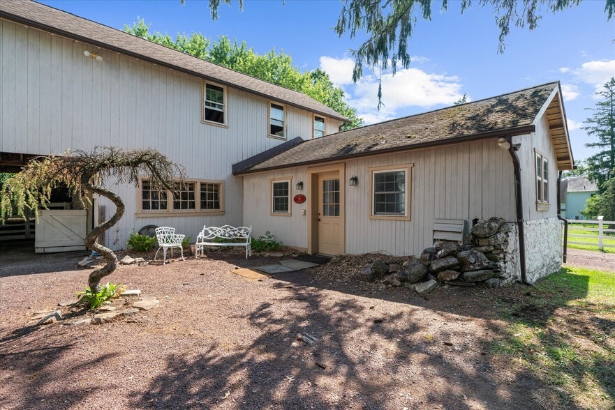 More Photos Of 5358 York Rd, Doylestown Hospitality For Sale