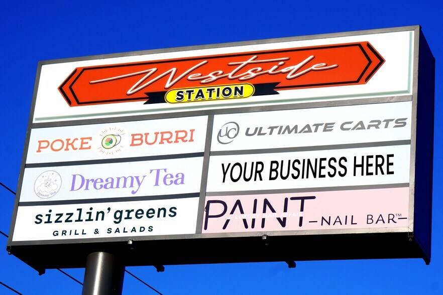 More Photos Of 12615 W Colonial Dr, Winter Garden Restaurant For Lease