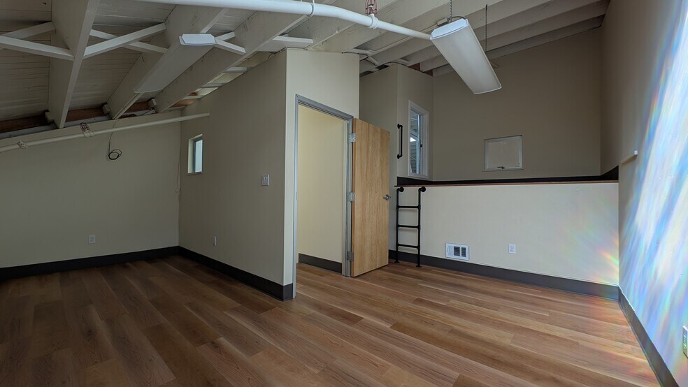 More Photos Of 1010 Fair Ave, Santa Cruz Freestanding For Lease