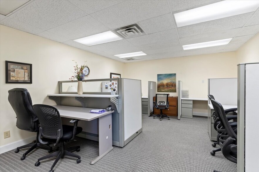 More Photos Of 152 W Burton Ave, Salt Lake City Office For Sale