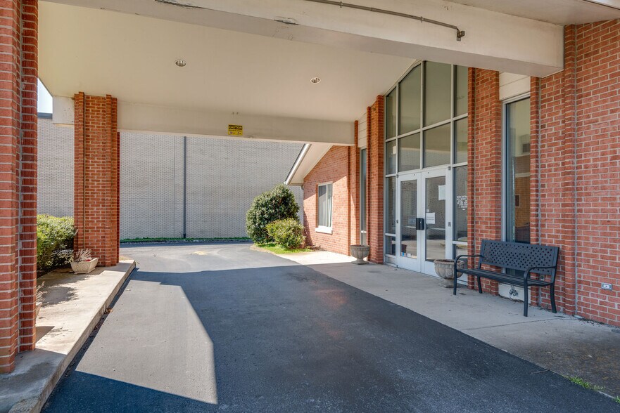 More Photos Of 4109 Gallatin Pike, Nashville Assisted Living For Sale