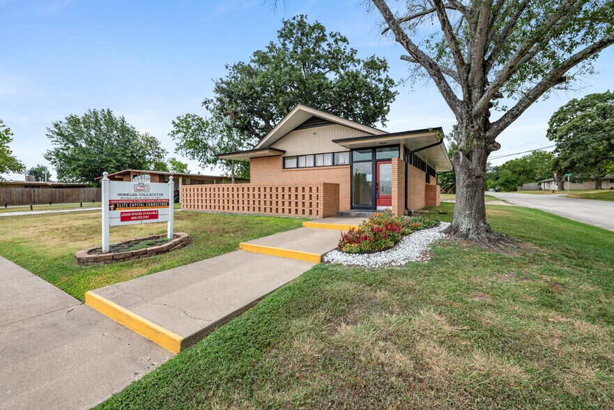 More Photos Of 601 Mary Lake Dr, Bryan Office Residential For Lease
