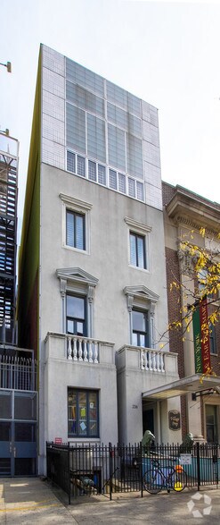 More Photos Of 236 Second Ave, New York Office For Lease