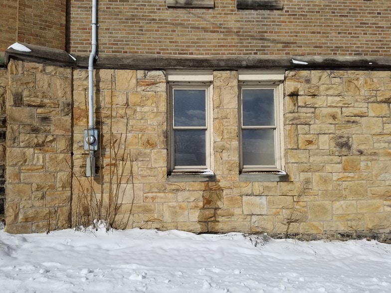 More Photos Of 5th Ave & Broadway St, Scranton Religious Facility For Sale