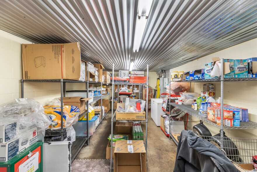 More Photos Of 1008 N Main St, China Grove Warehouse For Sale