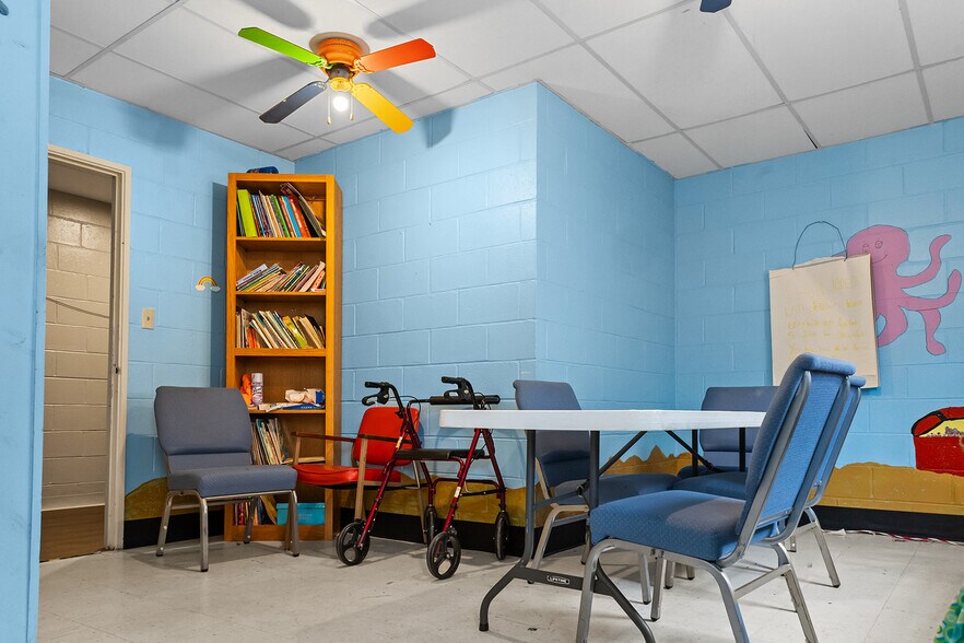 More Photos Of 6001 Buena Vista Rd, Columbus Religious Facility For Sale