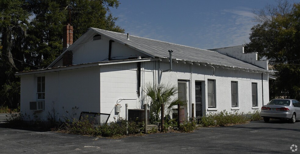 More Photos Of 436 SE 2nd St, Gainesville Restaurant For Lease