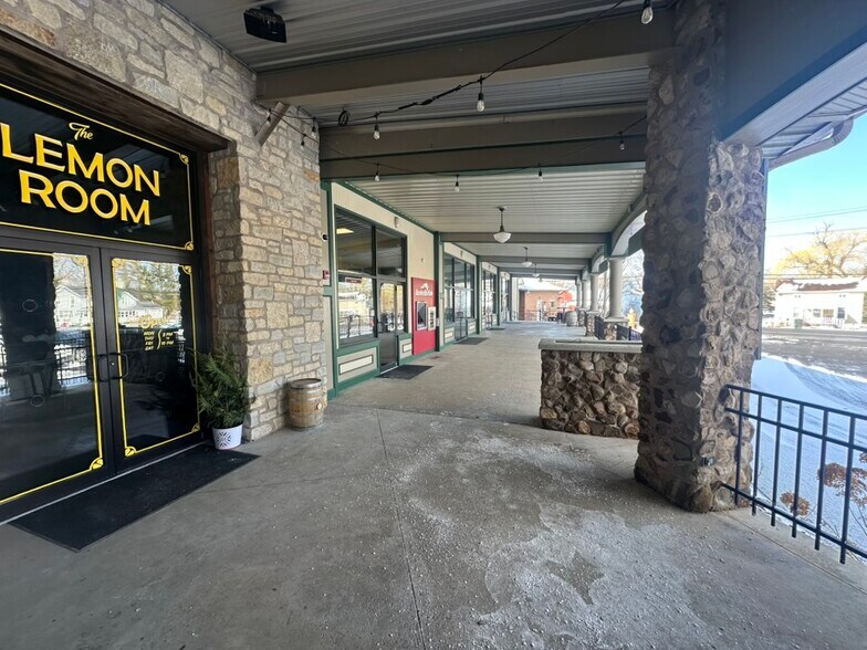 More Photos Of 638 Lake St, Wilson Freestanding For Lease