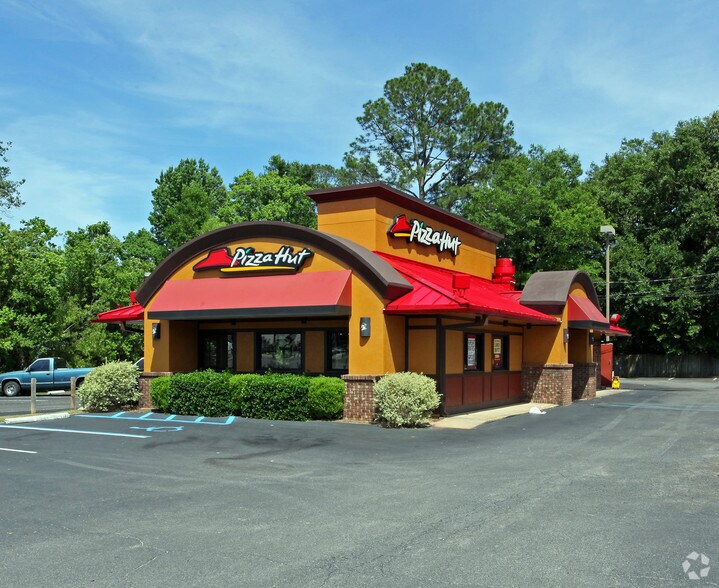 Primary Photo Of 12 Saraland Blvd N, Saraland Restaurant For Sale