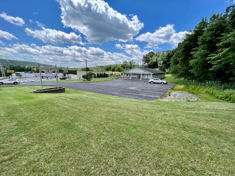 More Photos Of 1980 Pa-54 Hwy, Montgomery Office For Sale