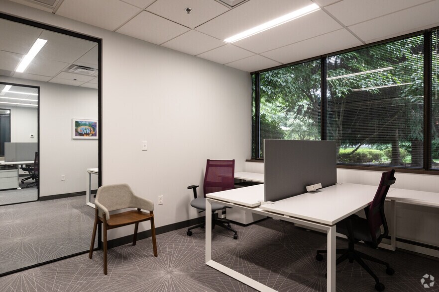 More Photos Of 100 S Jefferson Rd, Whippany Office For Sale