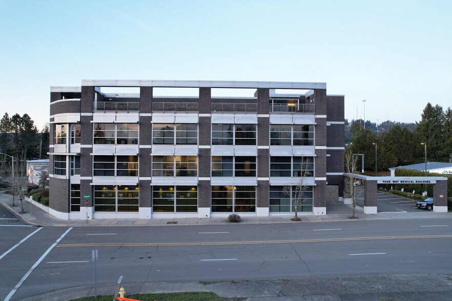 Primary Photo Of 10305 SW Park Way, Portland Medical For Lease