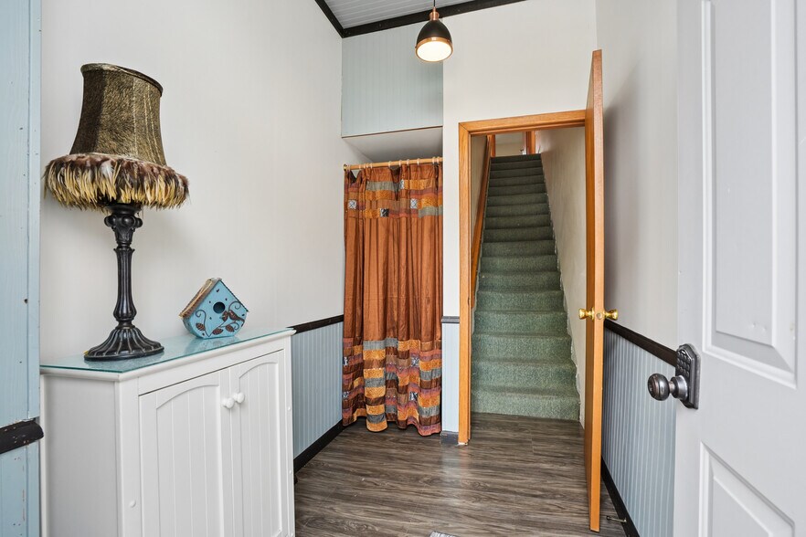 More Photos Of 67 E Main St, Benton Storefront Retail Residential For Sale