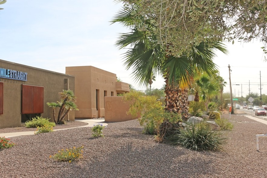 More Photos Of 2102 N Country Club Rd, Tucson Medical For Sale