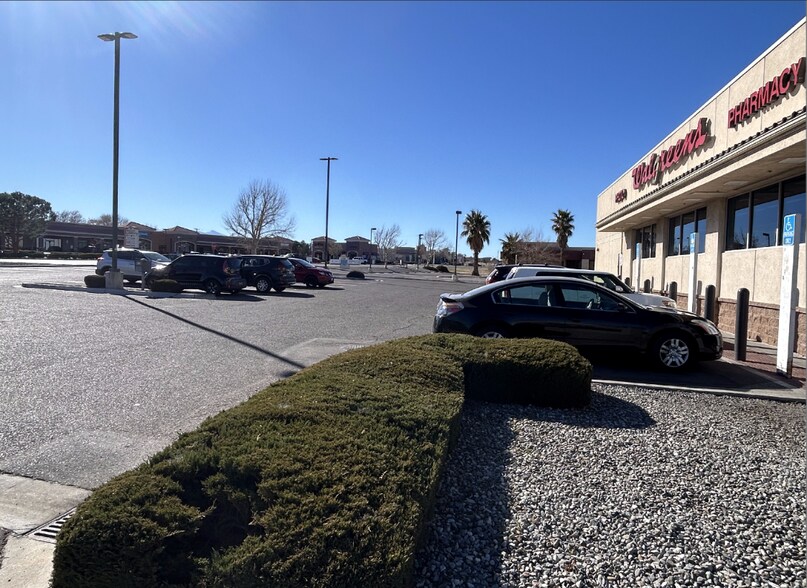 More Photos Of 15480 Main St, Hesperia Drugstore For Sale