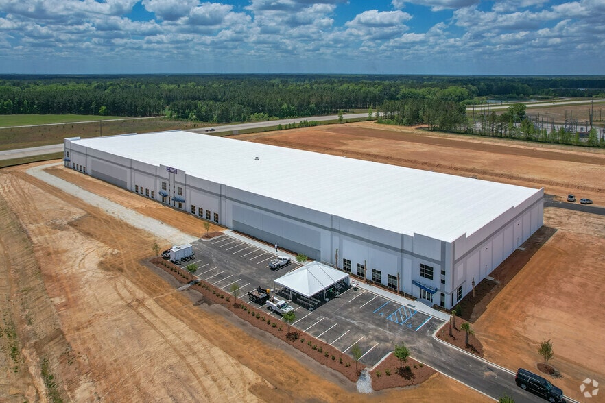 More Photos Of 8099 Five Chop Rd, Santee Warehouse For Lease