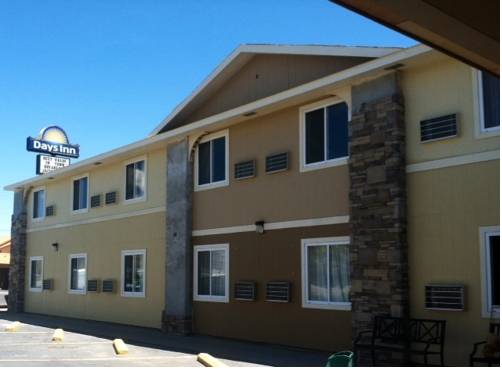 Primary Photo Of 701 W US Highway 50, Gunnison Hotel For Sale