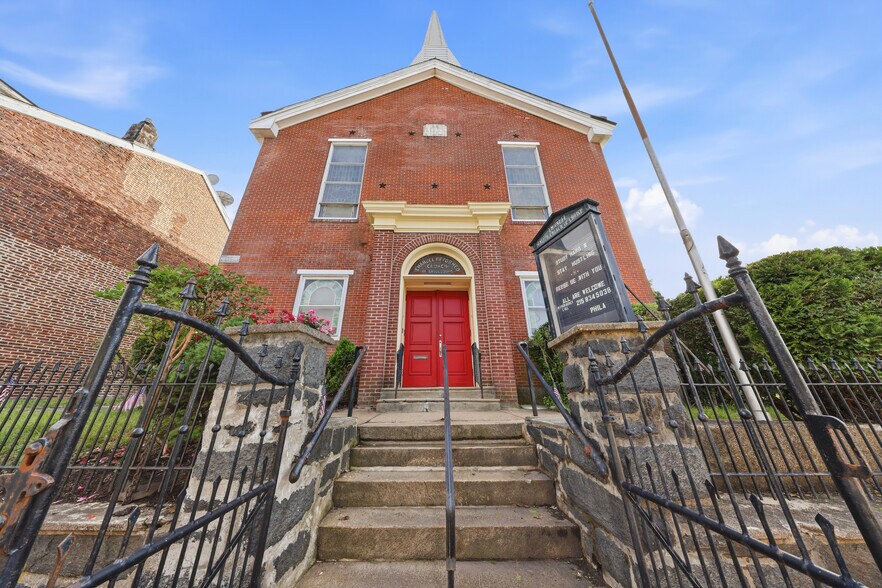 More Photos Of 4601 Almond st, Philadelphia Religious Facility For Sale