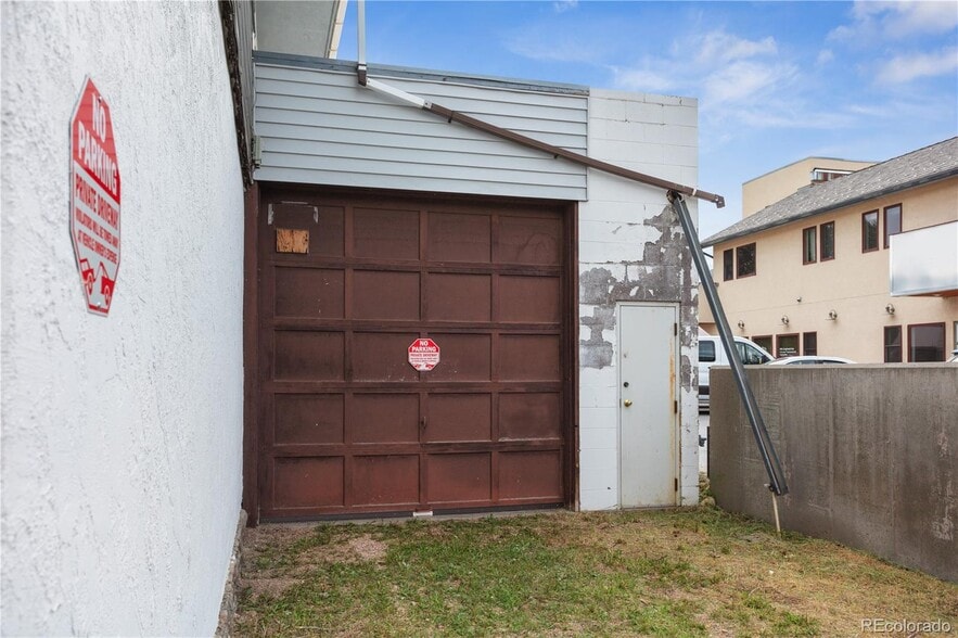More Photos Of 202 Tabor St, Buena Vista General Retail For Sale