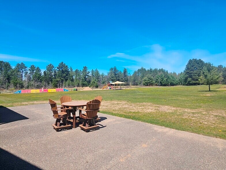 More Photos Of 4702 Hi Pines Ln, Eagle River Trailer Camper Park For Sale