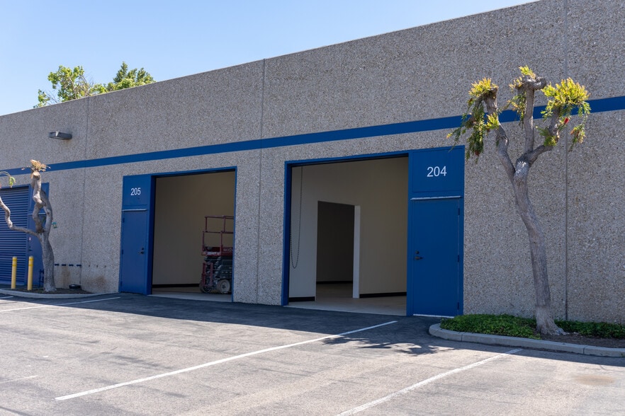 More Photos Of 3222 Corte Malpaso, Camarillo Warehouse For Sale