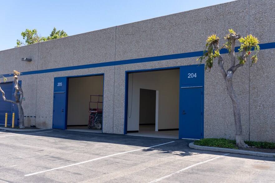 More Photos Of 3222 Corte Malpaso, Camarillo Warehouse For Sale