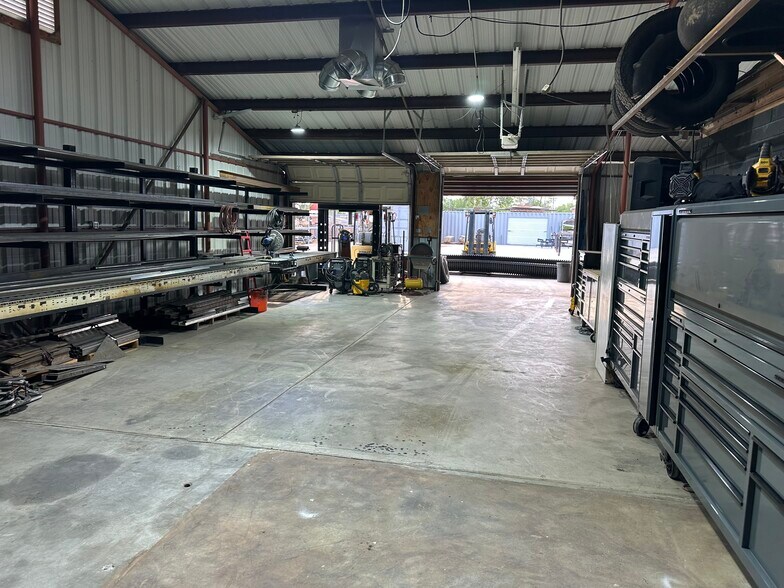 More Photos Of 847 S Hwy 89, Chino Valley Flex For Sale