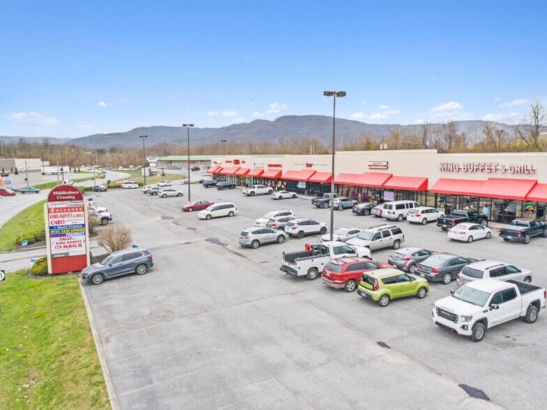 More Photos Of 1875 N 25th St, Middlesboro Restaurant For Lease