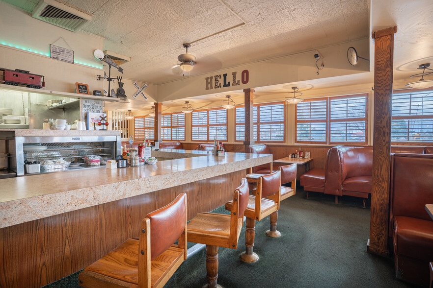 More Photos Of 545 Shoshone St S, Twin Falls Restaurant For Sale