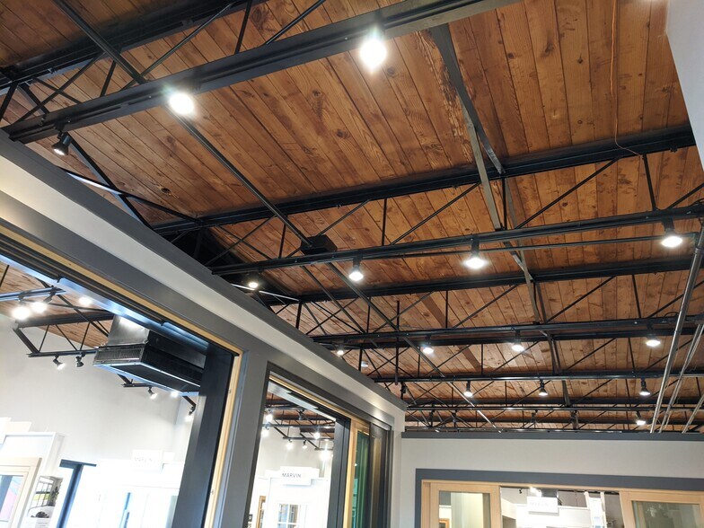 More Photos Of 1404 Bare Hills Ave, Baltimore Flex For Lease