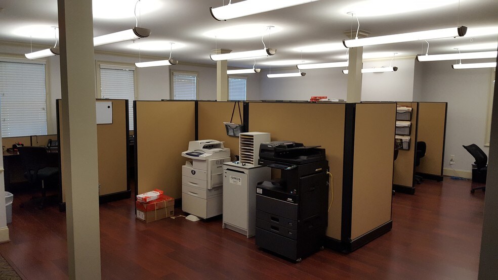 More Photos Of 5755 North Point Pky, Alpharetta Office For Sale
