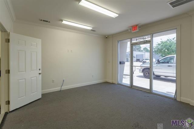 More Photos Of 10163 Patriot Dr, Baton Rouge Warehouse For Lease