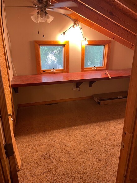 More Photos Of 4114 S Lone Pine Ave, Springfield Office Residential For Sale