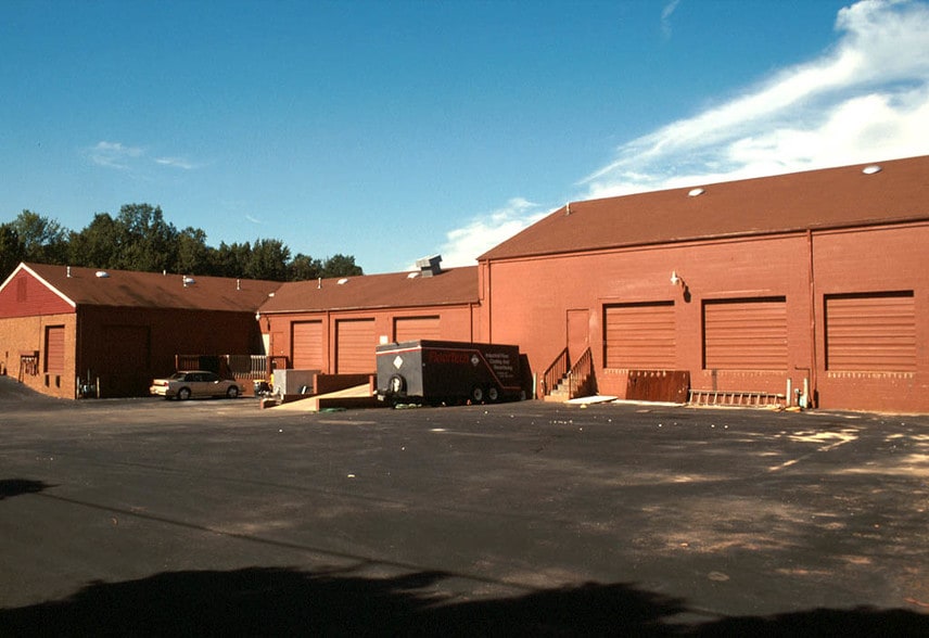 More Photos Of 6612 E WT Harris Blvd, Charlotte Light Distribution For Lease