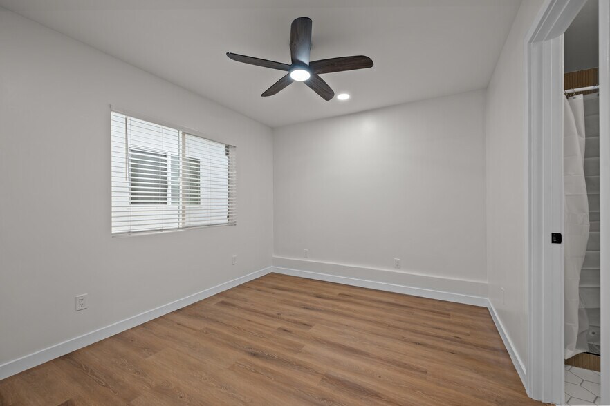 More Photos Of 3828 Arizona St, San Diego Apartments For Sale