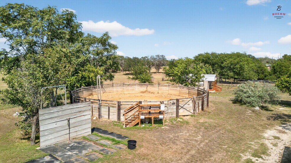 More Photos Of 29470 Old Fredericksburg Rd, Boerne Land For Sale
