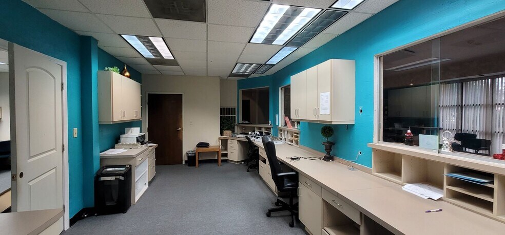 More Photos Of 6572 River Park Dr, Riverdale Coworking Space