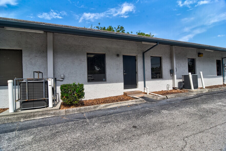 More Photos Of 3275 66th St N, Saint Petersburg Medical For Sale